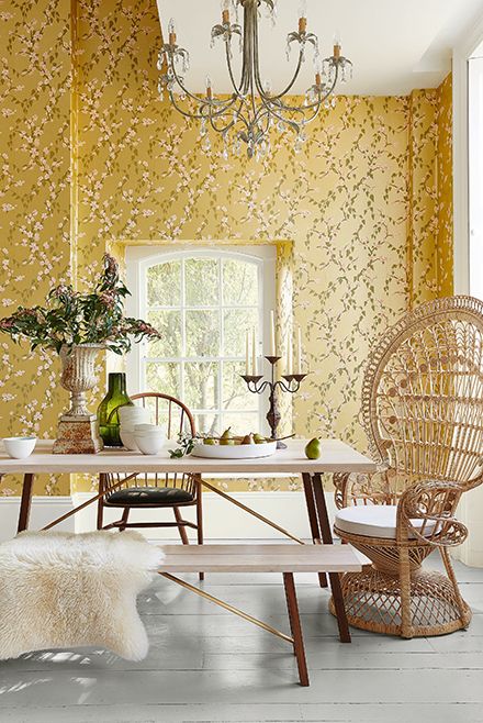 Обои Little Greene Archive Trails Sakura Yellow Lustre