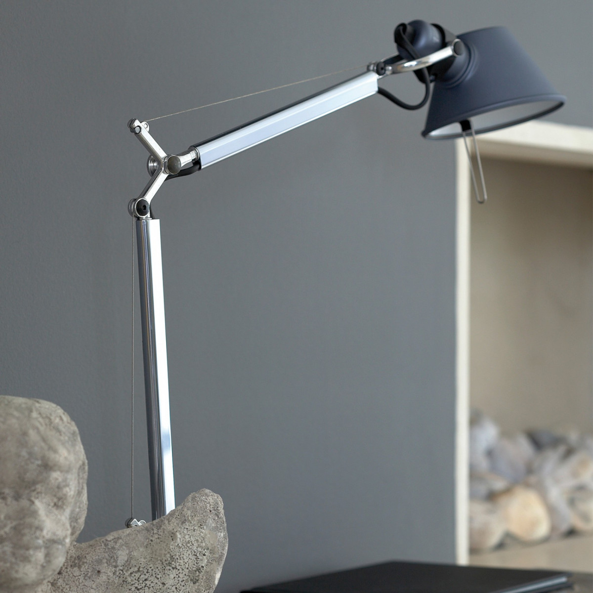 Краска Little Greene цвет Dark Lead Colour 118