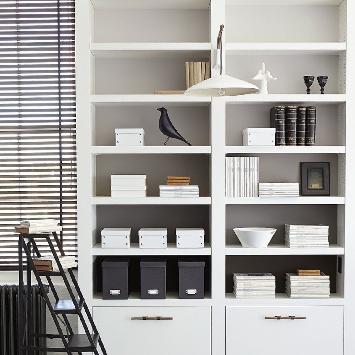 Краска Little Greene цвет Rubine Ashes 243